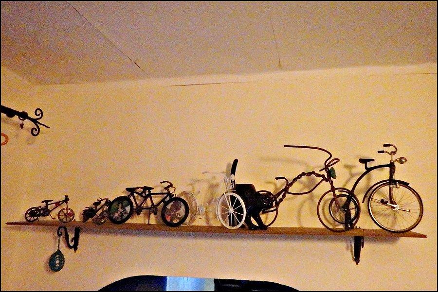 Niepełna kolekcja rowerków