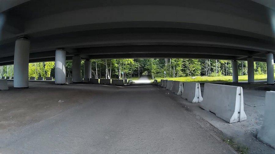 Pod wiaduktem DTŚki
