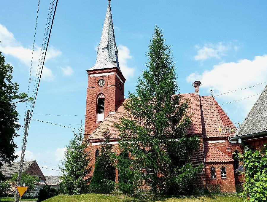 Niewiadowo (niem.Harmsdorf) - Kościół filialny p.w. Wniebowzięcia NMP z 1836 r
