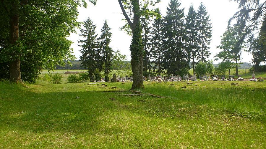 Studnicki cmentarz