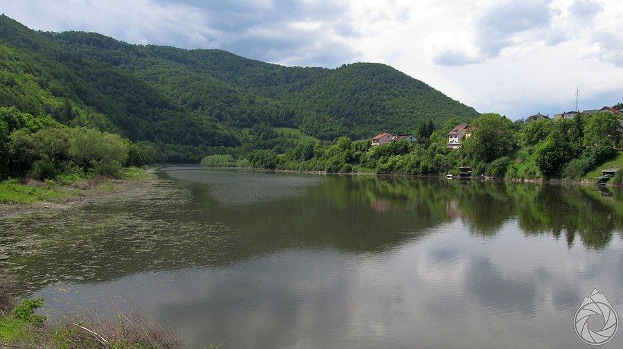 Jezero w Margecanach