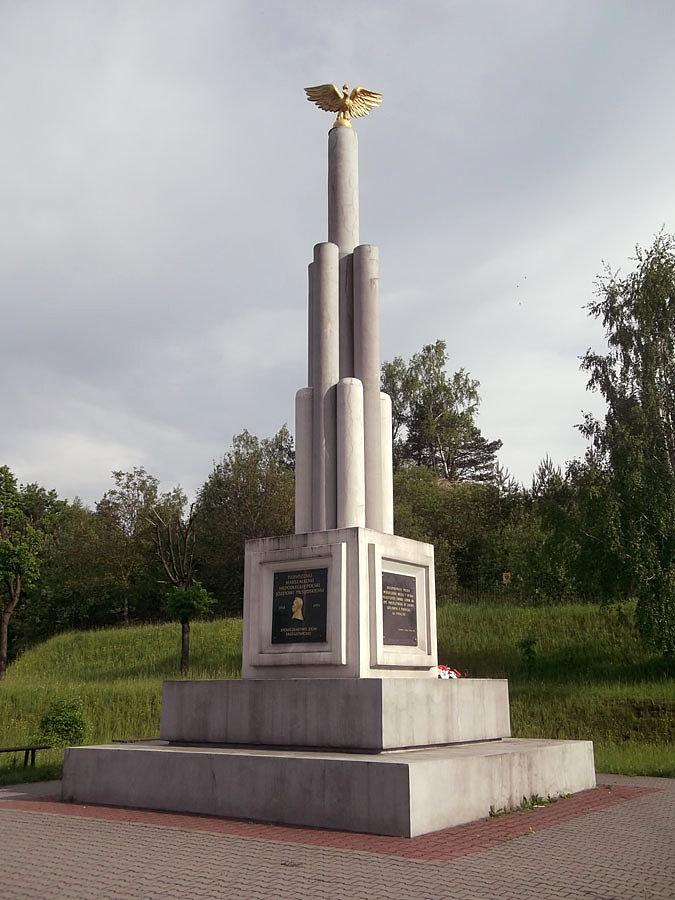 Pomnik w Krzeszowicach