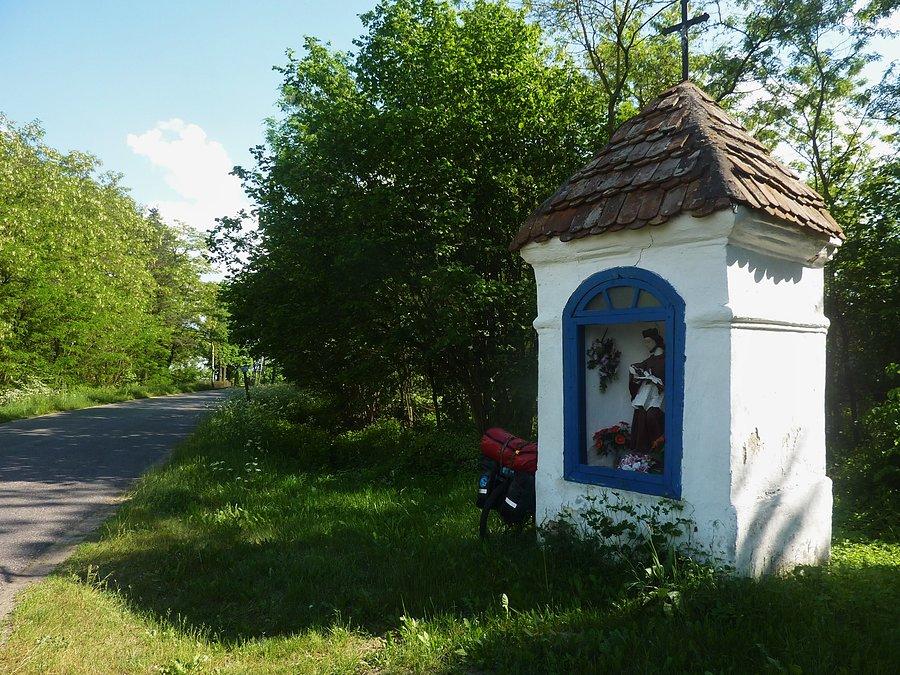 Kapliczka Jana Nepomucena w Gaju