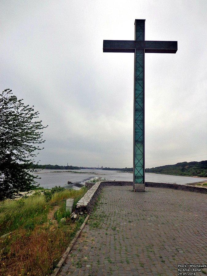 Zapora wodna we Włocławku. Pomnik ks. Jerzego Popiełuszki