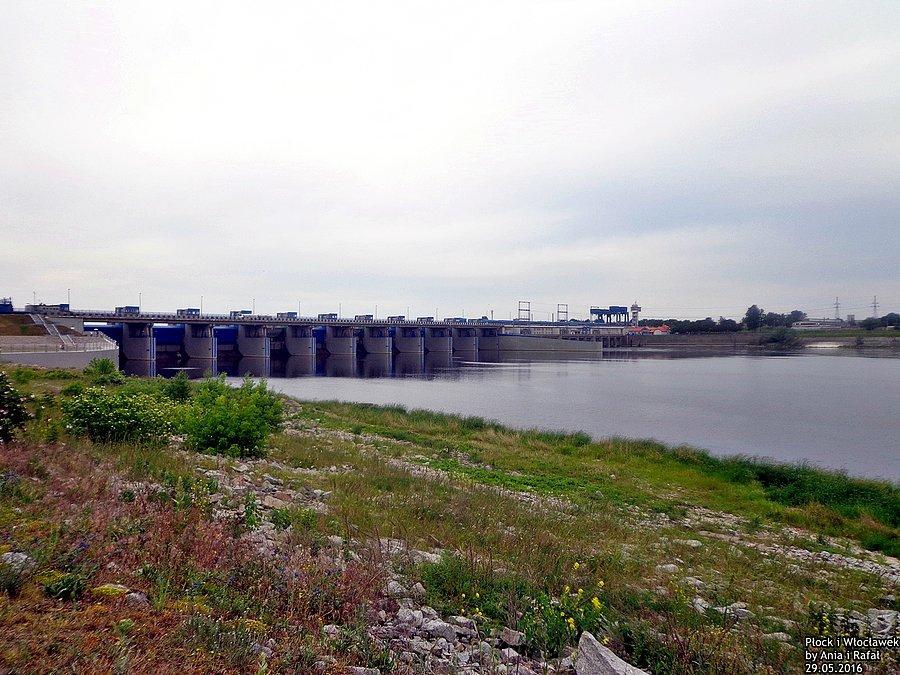 Zapora wodna we Włocławku