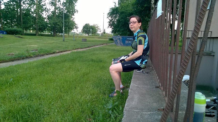 Lotka czeka przy bloku :)
