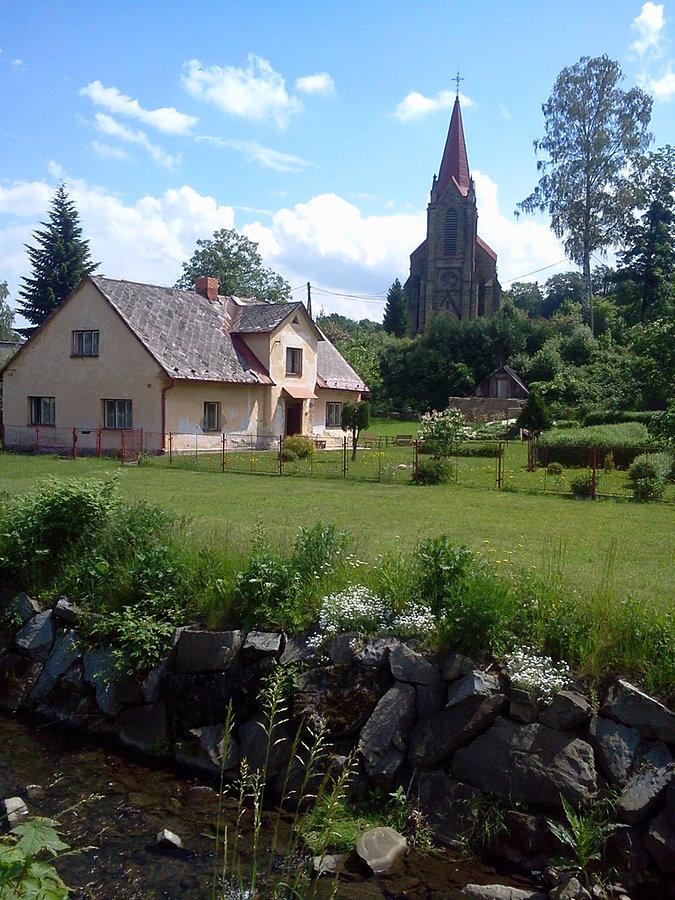 Komorna Lhotka