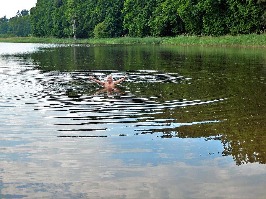 Tczew i jego okolice. Pierwsza w tym roku kąpiel w jeziorze...;)