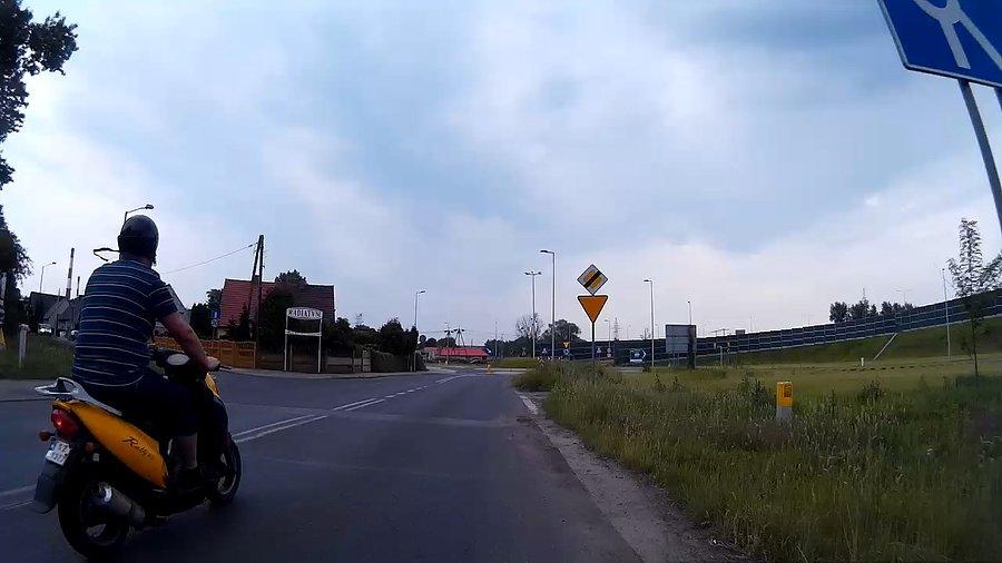 Na motorze
