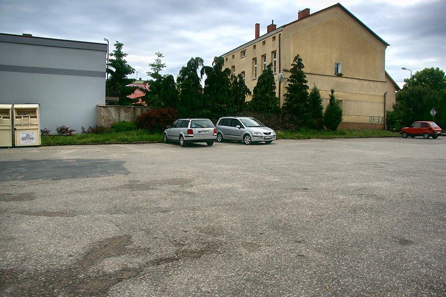 Docieram na parking