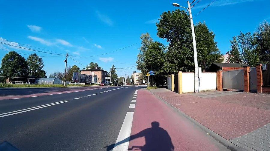 Może w lewo?