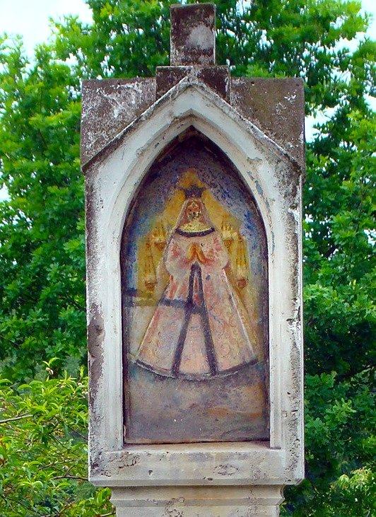 Kapliczka w Bieńkowie na terenie prywatnej posesji