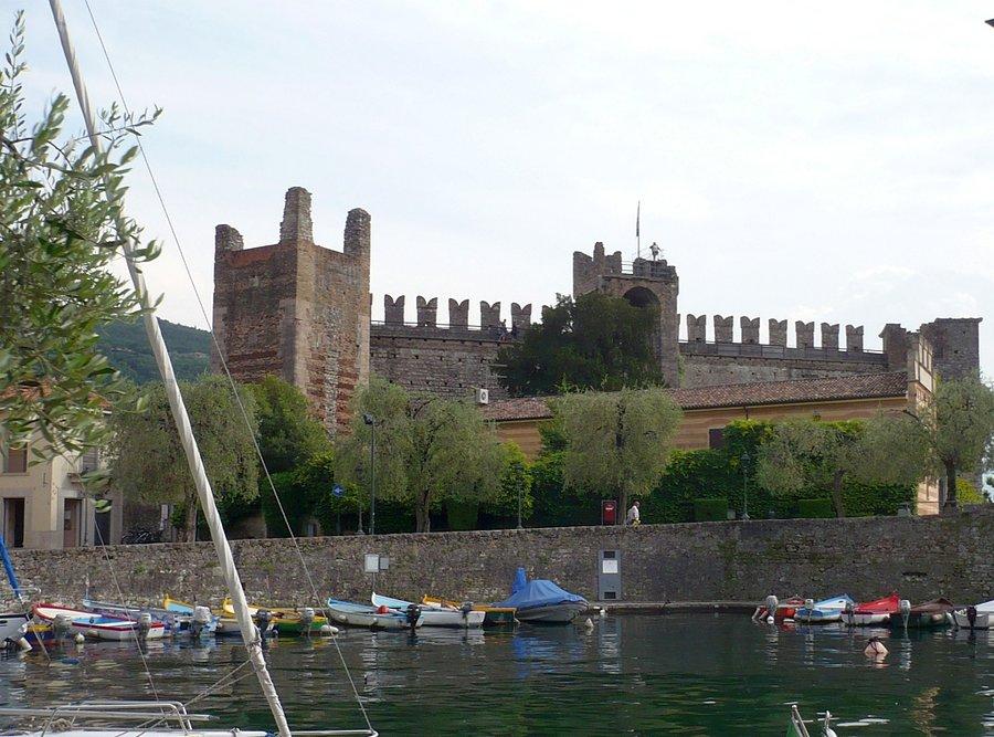 Zamek w Torri del Benaco