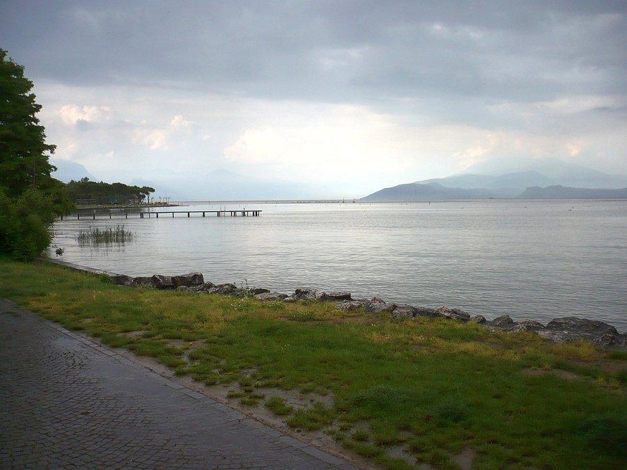 W Sirmione pada