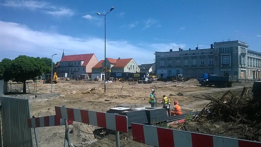 Plac budowy przy dworcu w kędzierzynie