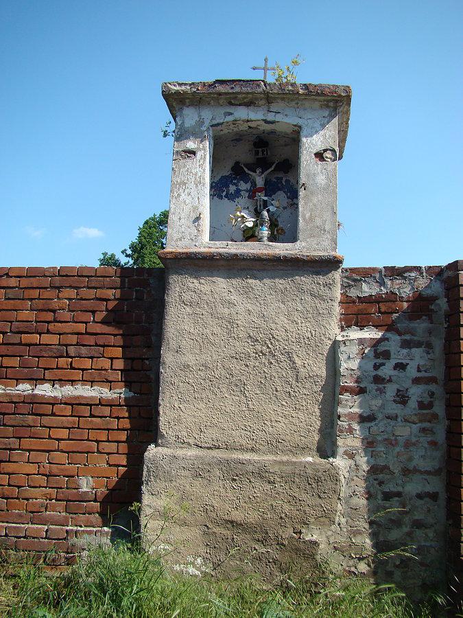 Kapliczka w Wojszynie
