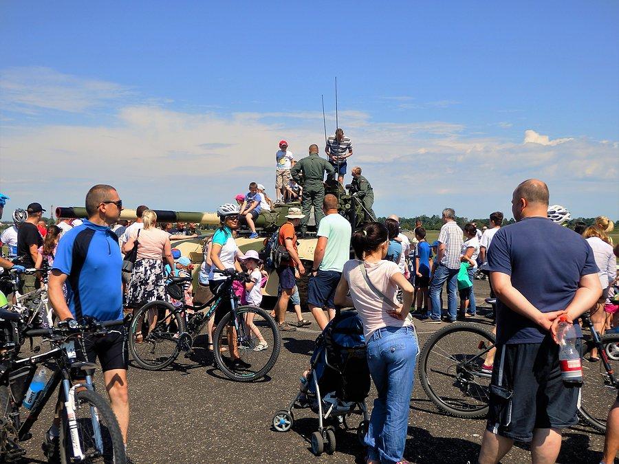 PIKNIK LOTNICZY połączony z uroczystymi obchodami święta 49 Bazy Lotniczej - Pruszcz Gd.... ;)