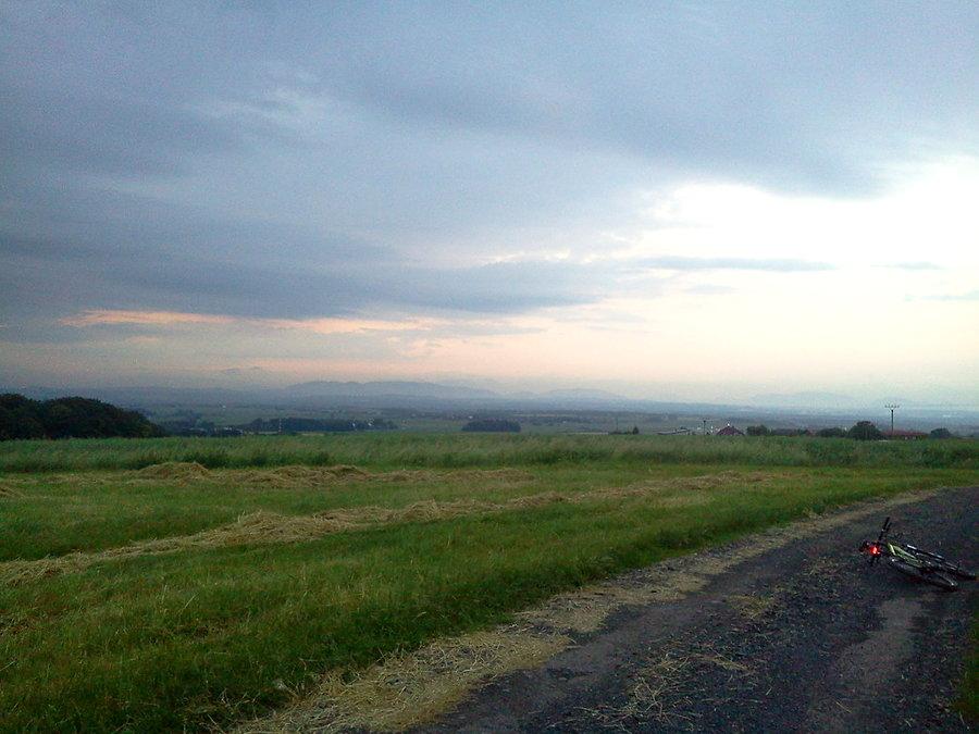 Widok w kierunku Beskidów