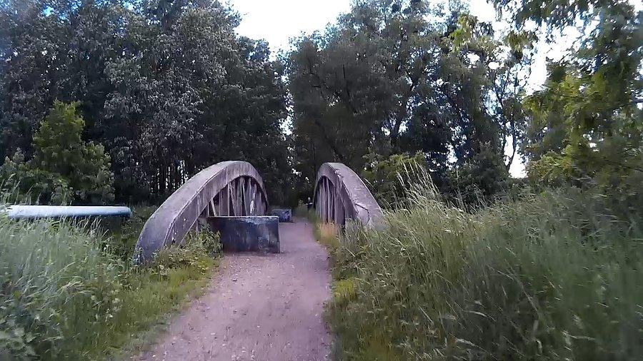 Most po kolei wąskotorowej