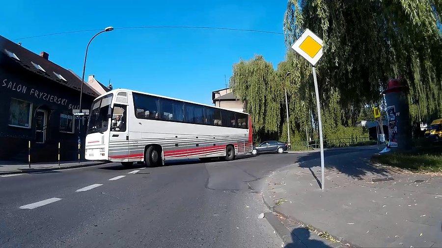 A ten postanowił wyjechać w końcu jest większy