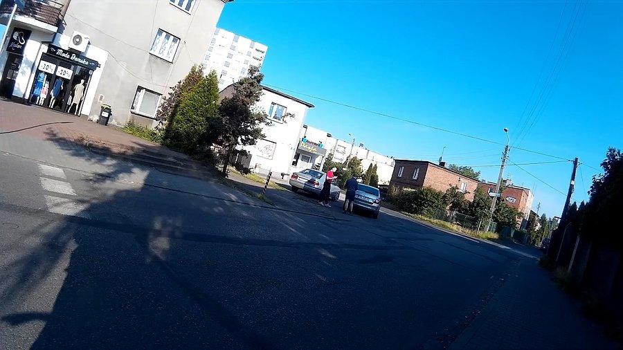 2 panów stuknęło się dzisiaj na rogu Tyskiej i Jankego... teraz ustalają zeznania ;)