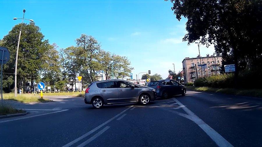 Tak jakby nie dało się normalnie przejechać