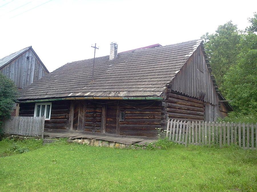 Mało potargano chałpa
