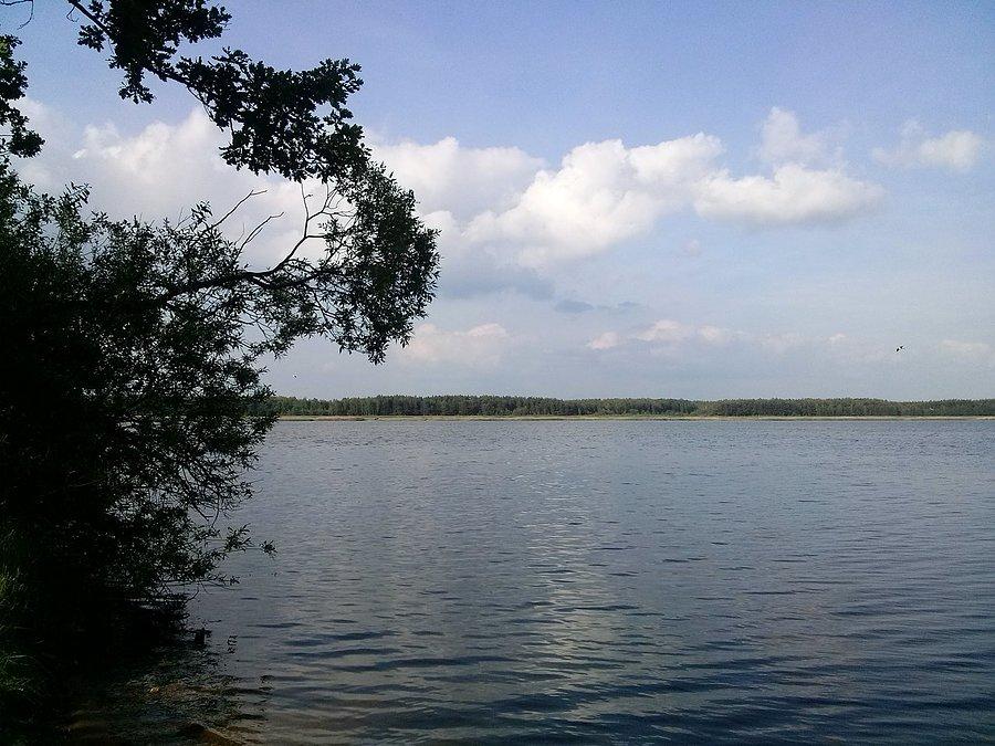 Nad zalewem w Poraju