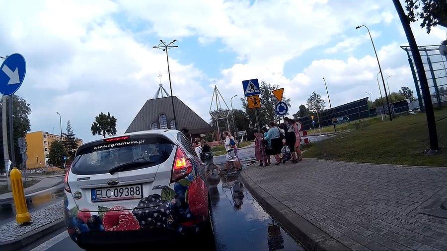 Kilka minut wcześniej przeszła burza