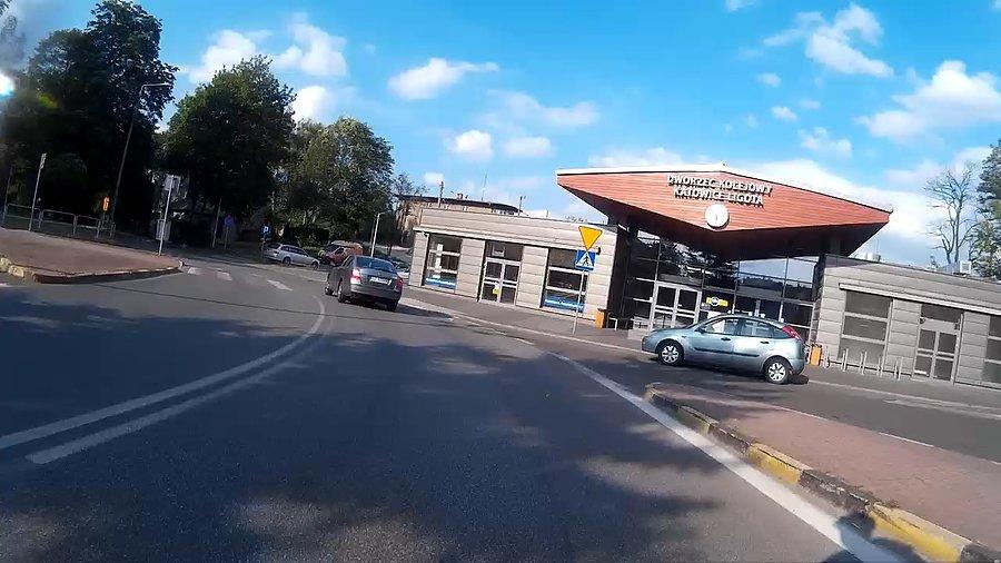 Odnowiony dworzec PKP Ligota