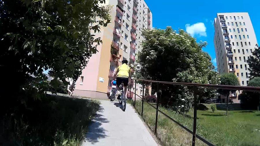 Przy blokach