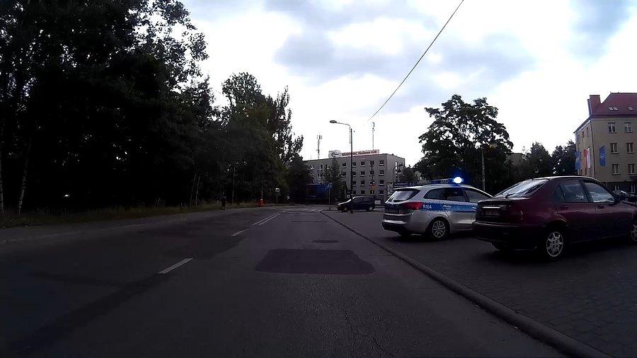 Policja... lubią to miejsce