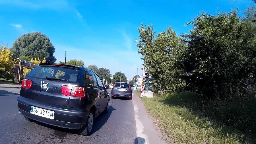 Na wszelki wypadek rejestracja blond inteligencji za kółkiem