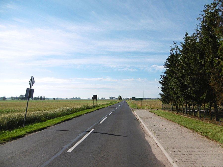 Widok na drogę na Ostrów