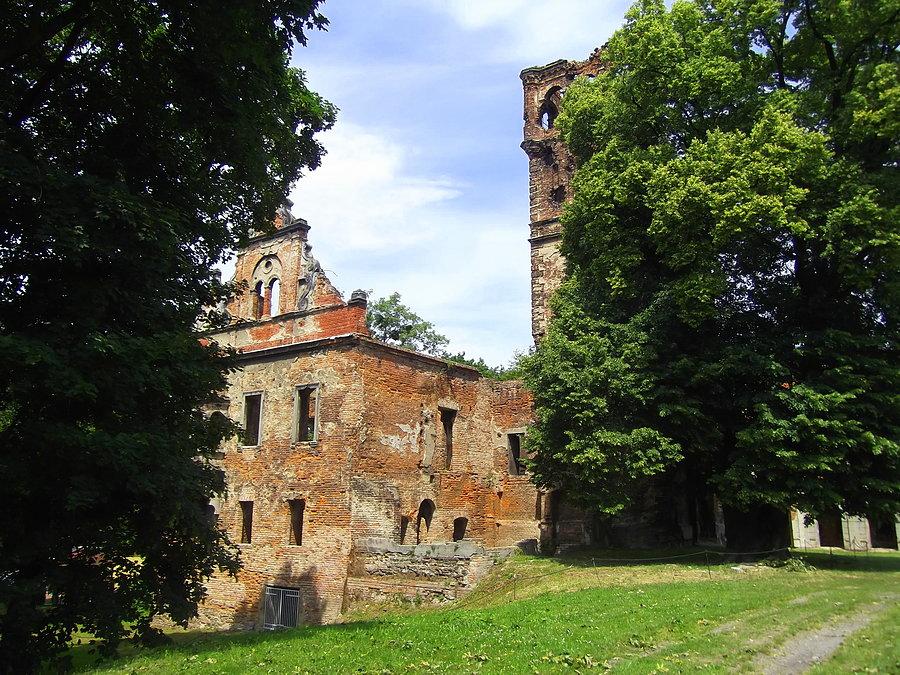 Ruiny pałacu w Tworkowie