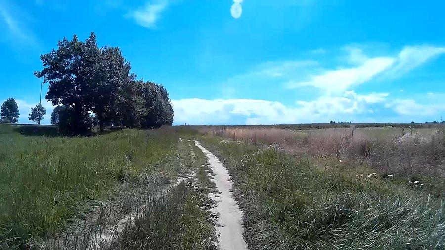 Trochę wąsko