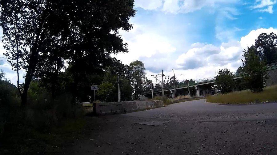 Coś się dzieje na niebie... pojawia się jakby więcej chmur