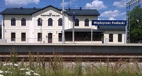 Dworzec kolejowy w Międzyrzecu Podlaskim