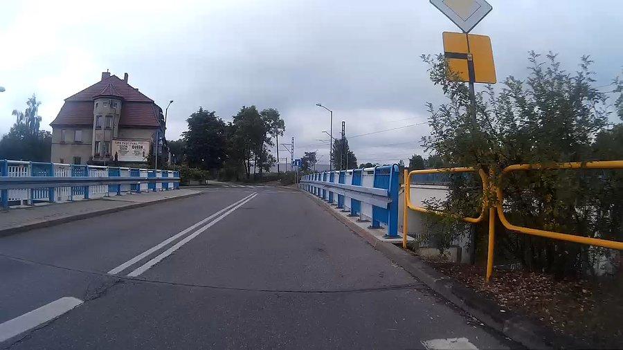 Na wiadukcie w Piotrowicach