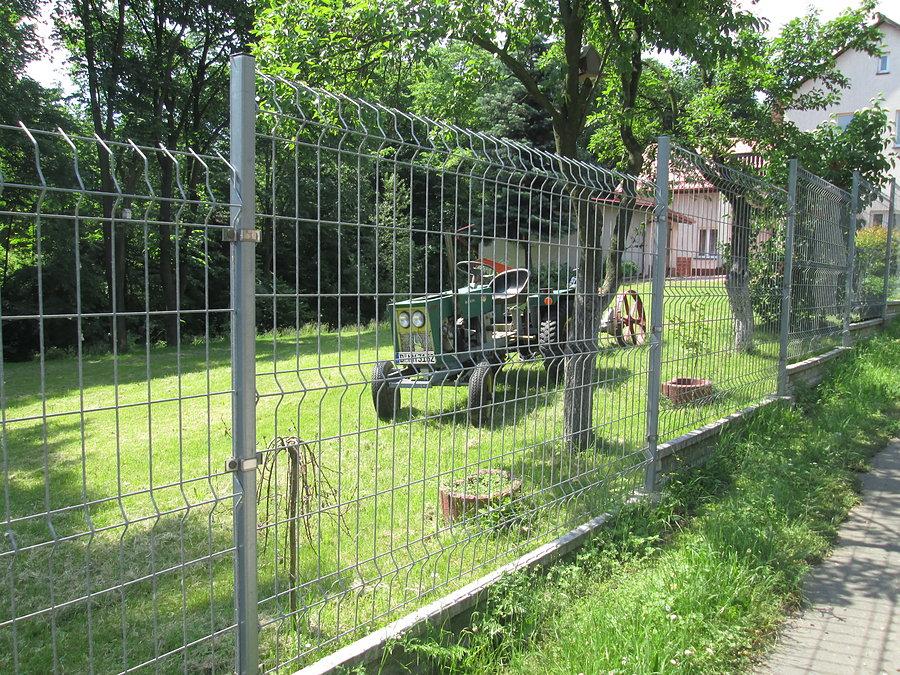 Zabytkowy traktor