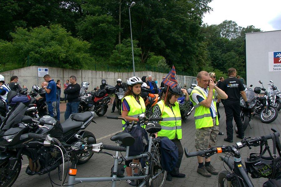 Motocykliści i rowerzyści :)