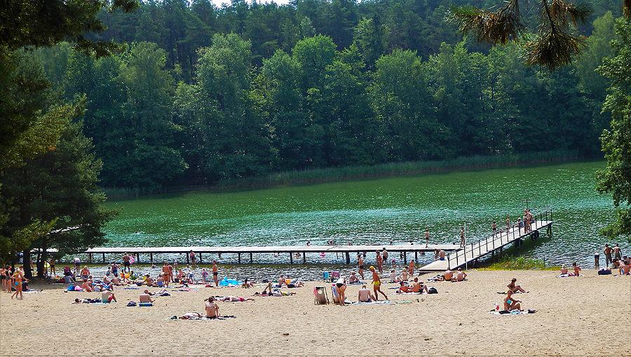 Borówno - plaża nad jeziorem Borówno Wielkie