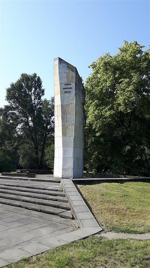 Lenino Warszawa Berlin