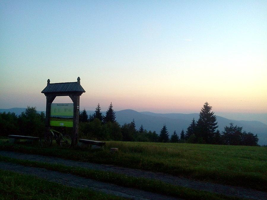 Widok na Ostry i Jaworowy