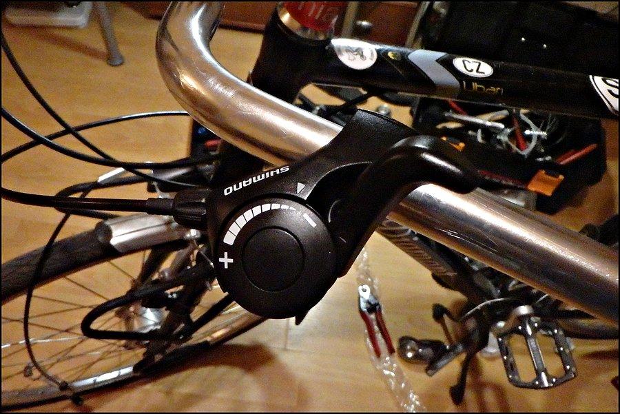 Manetka Shimano Tourney 3s