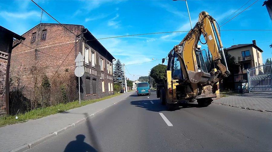 Przecież to potrafi jechać szybciej niż 15 km/h