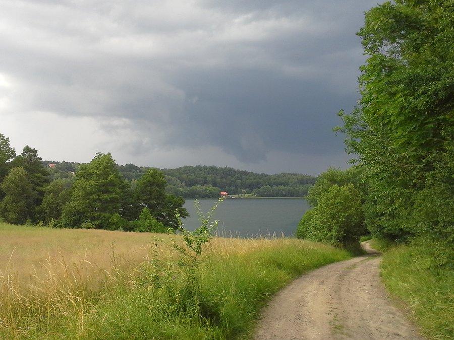 Burza wisiała w powietrzu