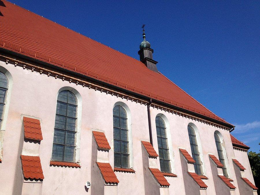 Gulcz - kościół pw. Św. Apostołów Piotra i Pawła