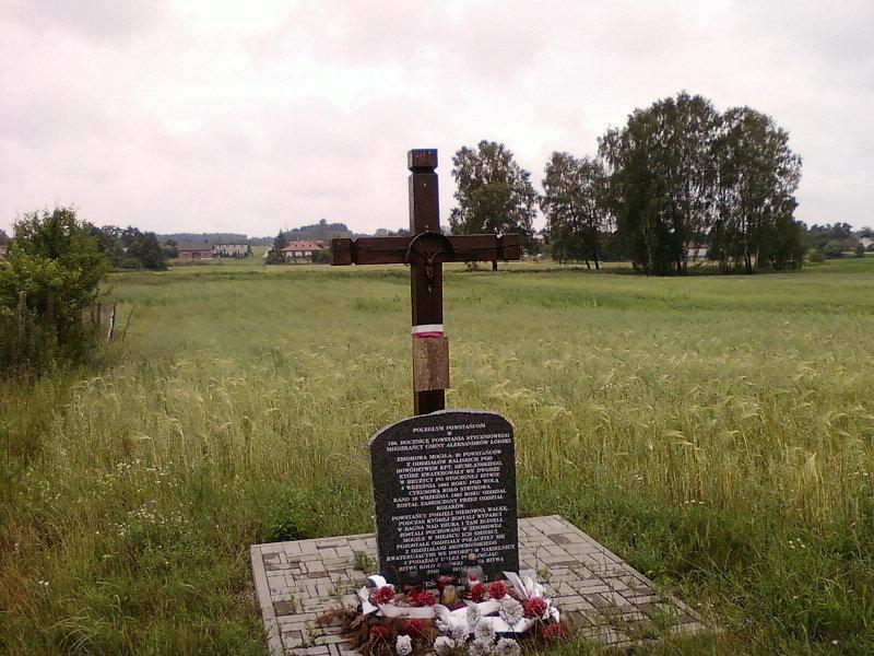 Krzyż w hołdzie Powstańcom Styczniowym