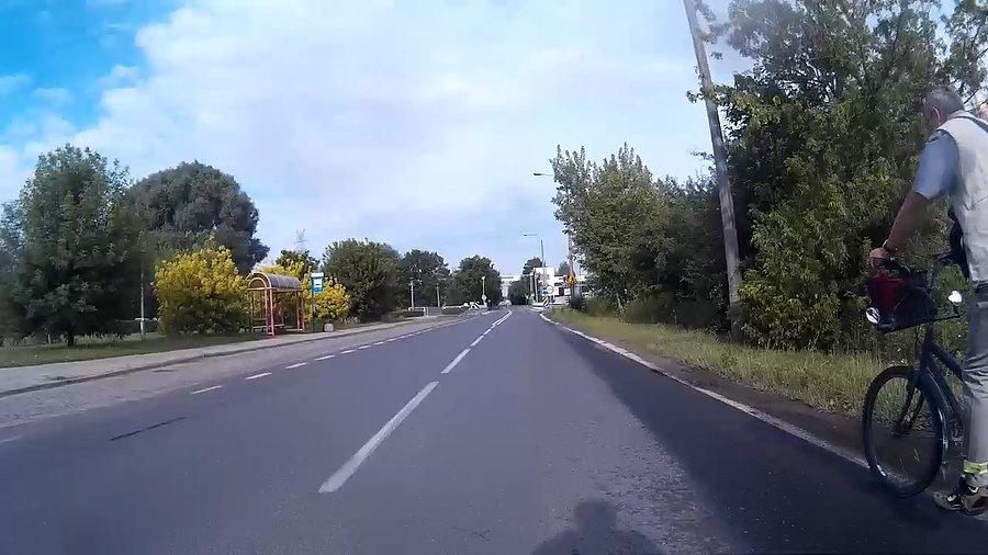Dodatkowa poprzeczka na lusterka